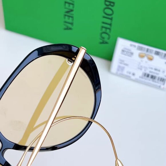 ? Bottega Veneta Black and Gold Sunglasses main image 4
